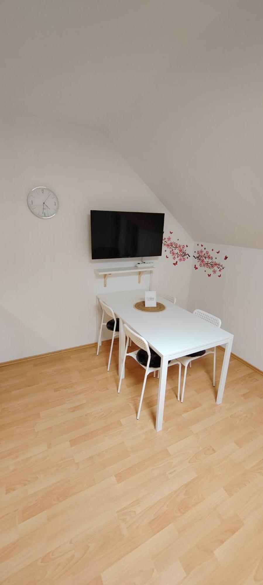Green House Apartment Pivka Eksteriør billede